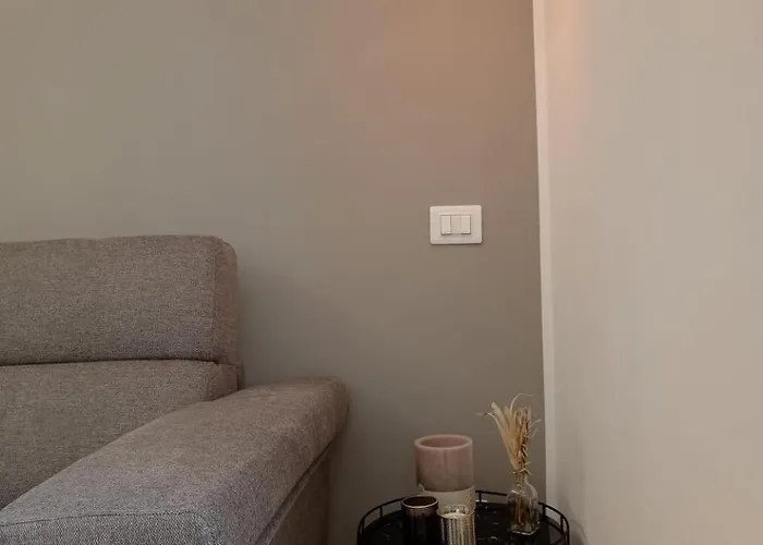 Indipendence Apartament La Spezia