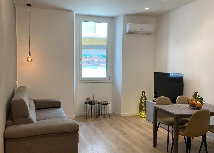 Indipendence דירה לה ספציה