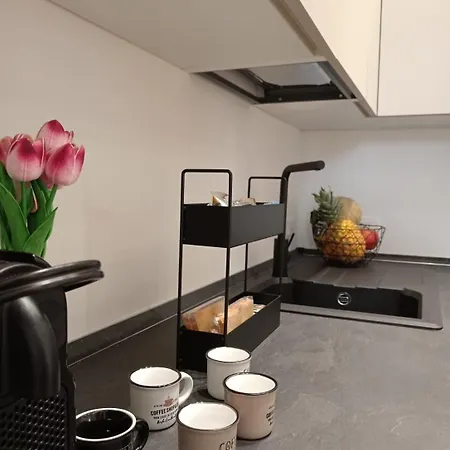 Indipendence Lejlighed